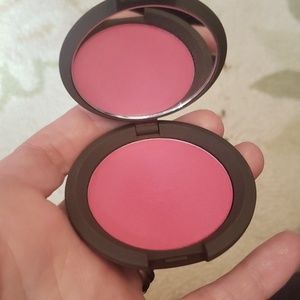 Becca blush in hyacinth